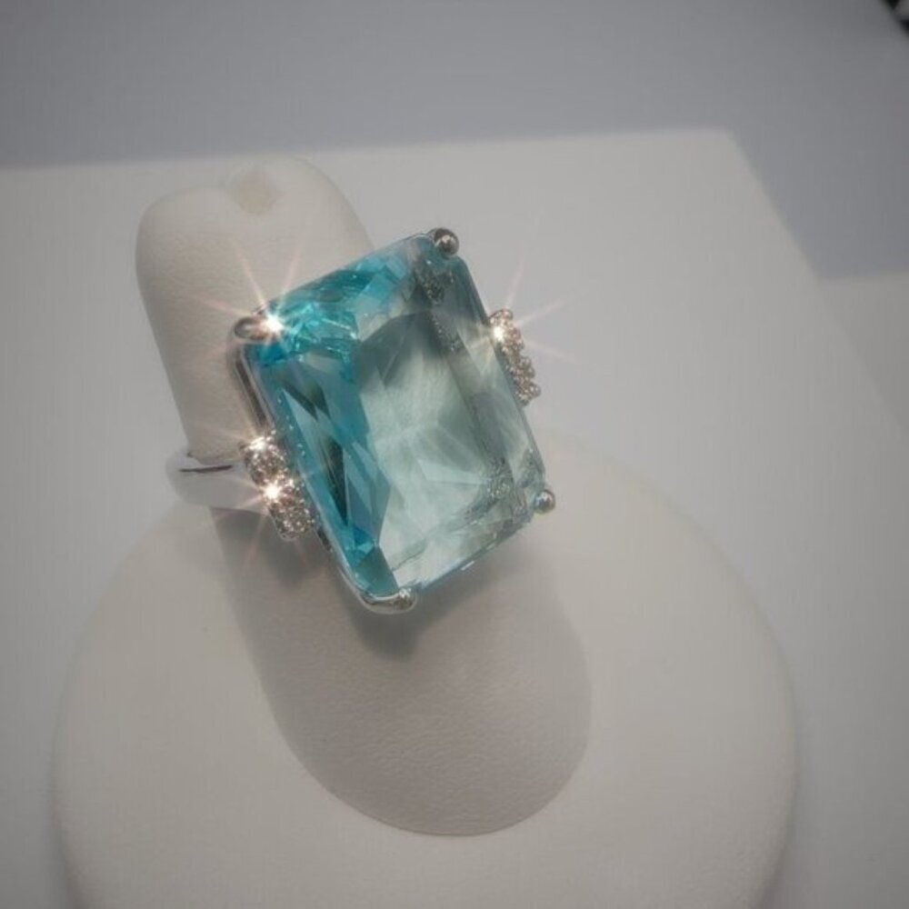 Aquamarine CZ Cocktail Ring With Silver Tone Brass Band Size 5 - Picture 2 of 11